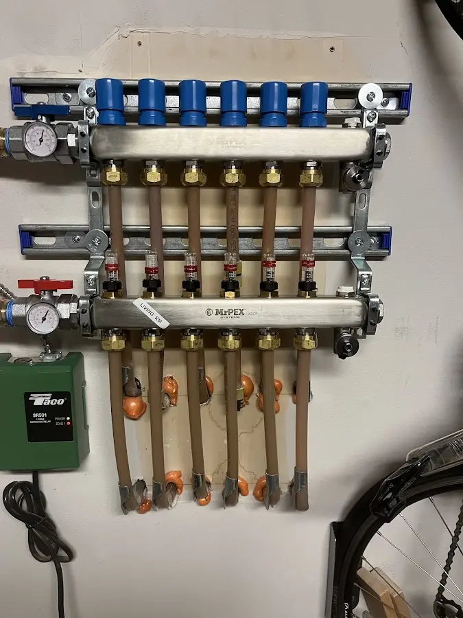 Plumber performing Gas Leak Detection at a residential property in Pleasant Hills